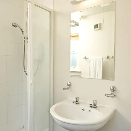 Holiday home Willow Grove Holiday Homes No. 5 *